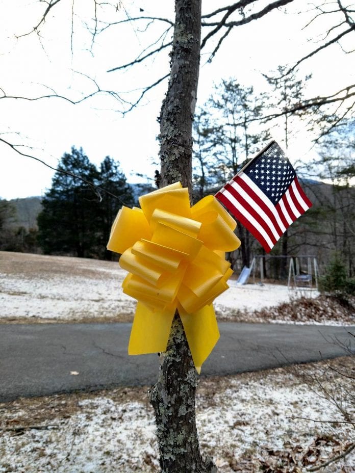 Yellow ribbons to honor our military - New Castle Record